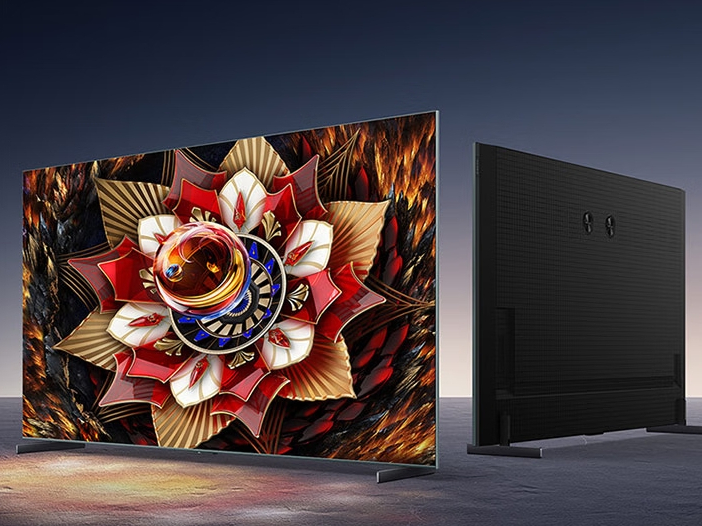 2025年“第四代液晶电视”首秀 TCL Q10L为旗舰Mini LED打样